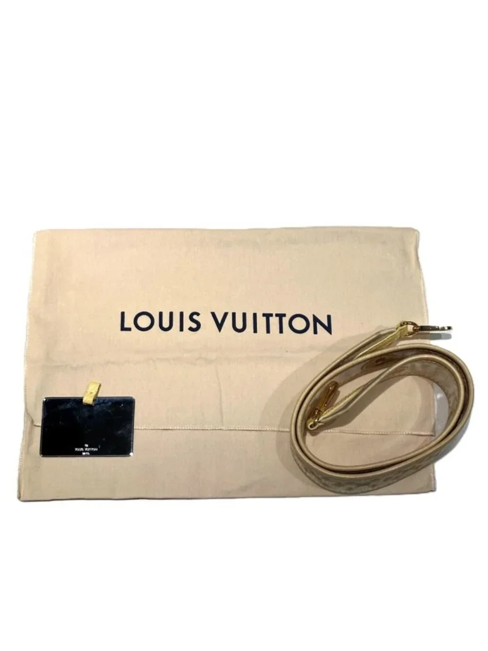Louis Vuitton Twist MM Epi Handbag Leather